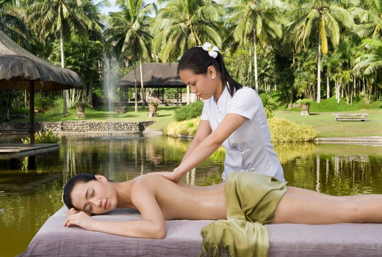 12 Best Wellness Getaways The Farm Relaxation Massage