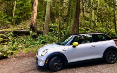 BMW MINI COOPER S ELECTRIC IS A DAZZLING COMMUTER