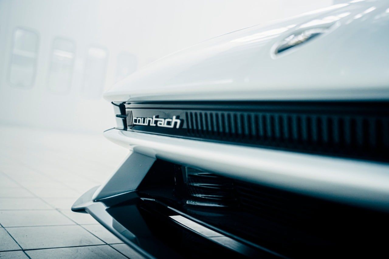 Lamborghini Countach Canadas Best Luxury Website 7