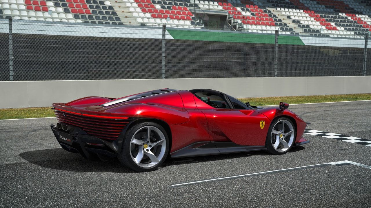 Supercar Ferrari Daytona Sp3 02