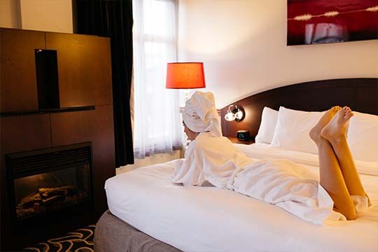 This Winter Book Our Cocooning Package With A Suite With Fireplace For A Local Romantic Trip