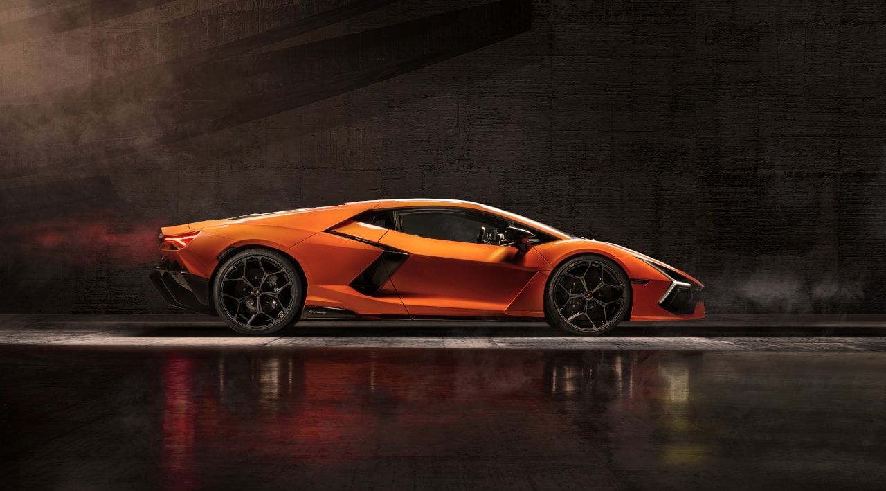 Lamborghini-Revuelto