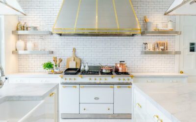 DESIGNING THE ULTIMATE WOW-FACTOR KITCHEN