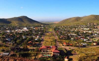 AUTHENTIC TRAVEL: A DRIVE THROUGH THE ARIZONA DESERT TO THE QUIRKY CHARM OF BISBEE