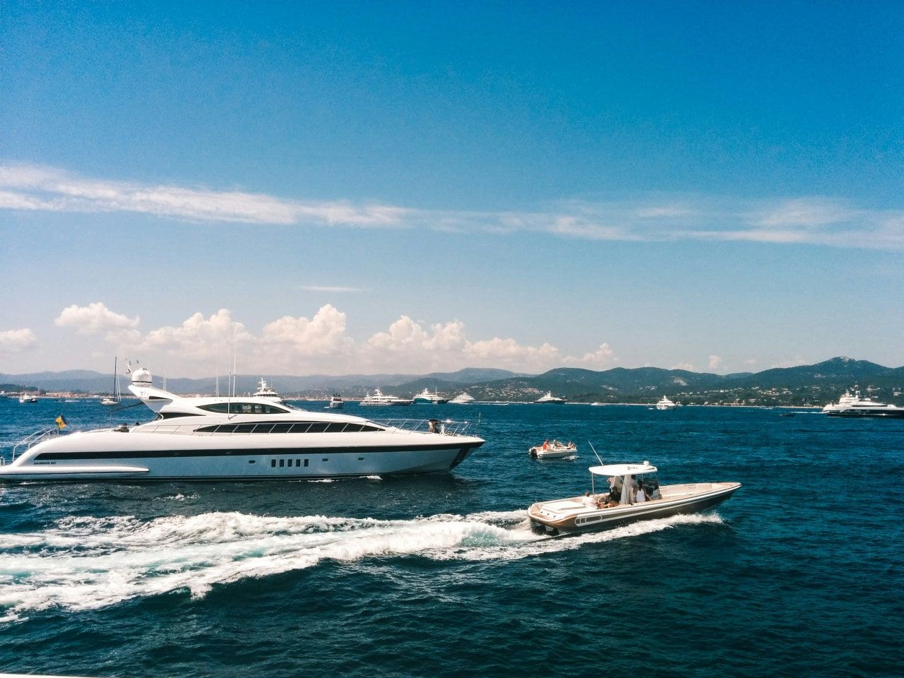 Luxury Yachts 2